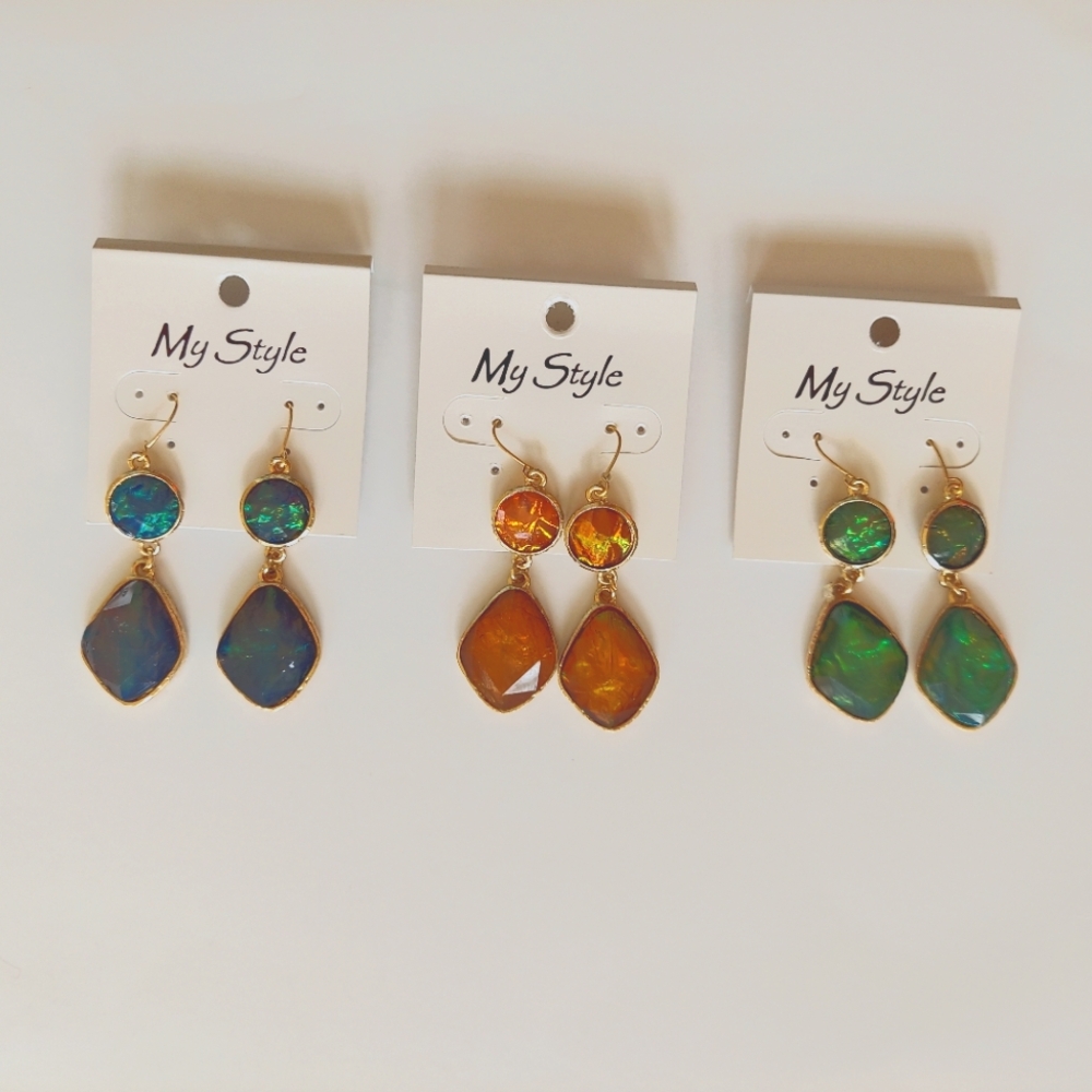 NWT Earrings Pierced Lot of 3 Pairs Drop Dangle Goldtone Green-Blue- AmberGolden